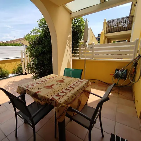 Apartment 7, La Palmeraie Au Village Naturiste Agde